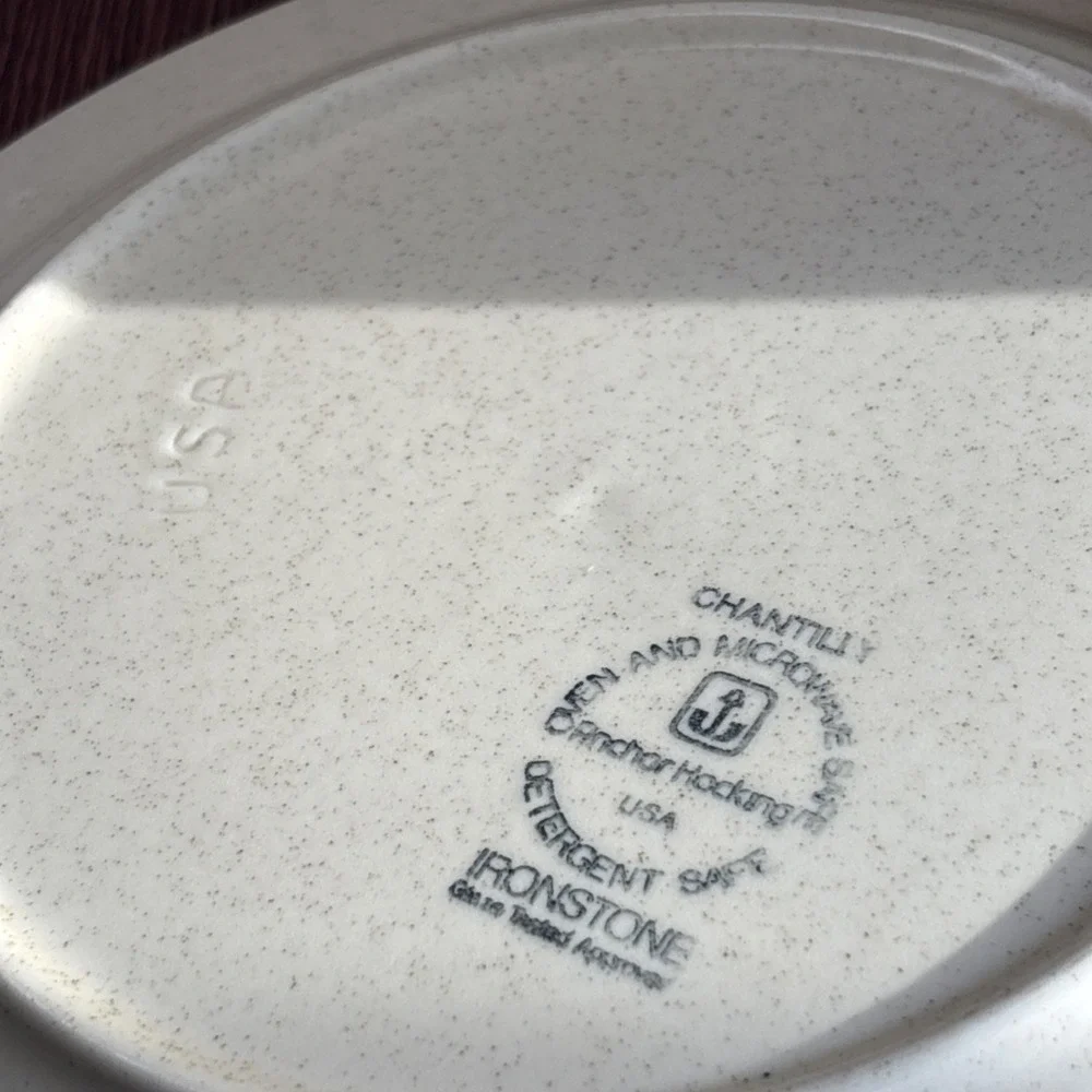 Unbranded vintage stoneware